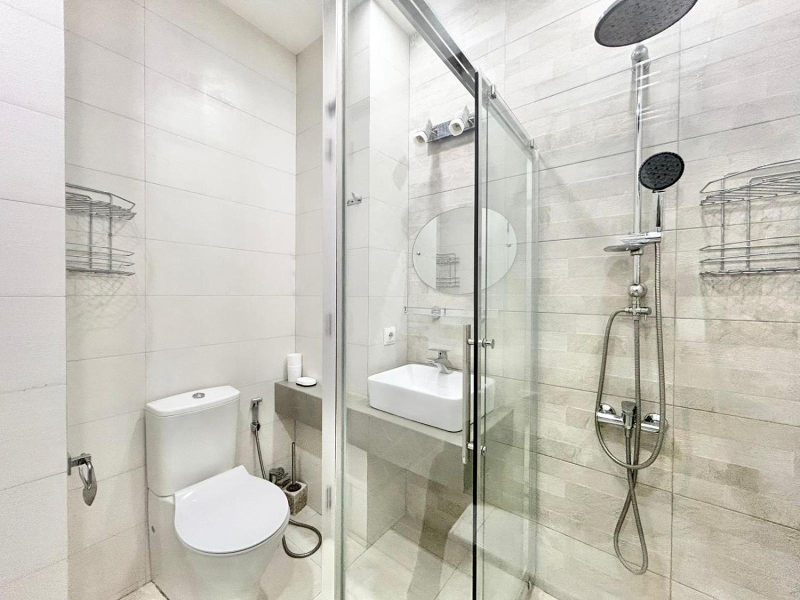 Center- Vake Park- 2br Apartment- 92m2 Apartament