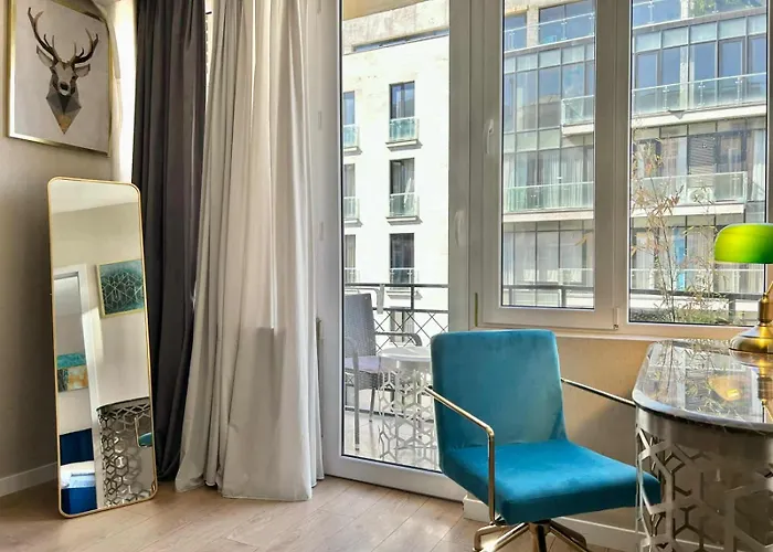 City Center- Vake Park- 2Br Apartment- 92M2