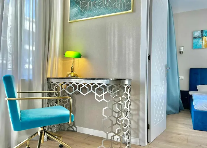 City Center- Vake Park- 2Br Apartment- 92M2