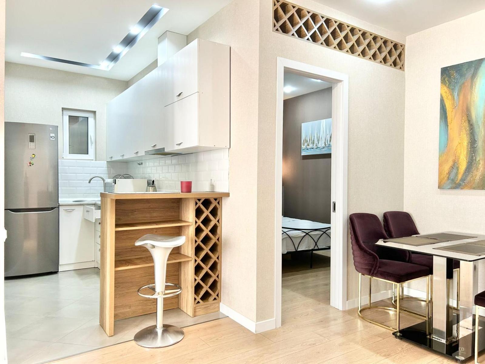 Center- Vake Park- 2br Apartment- 92m2 Apartment *