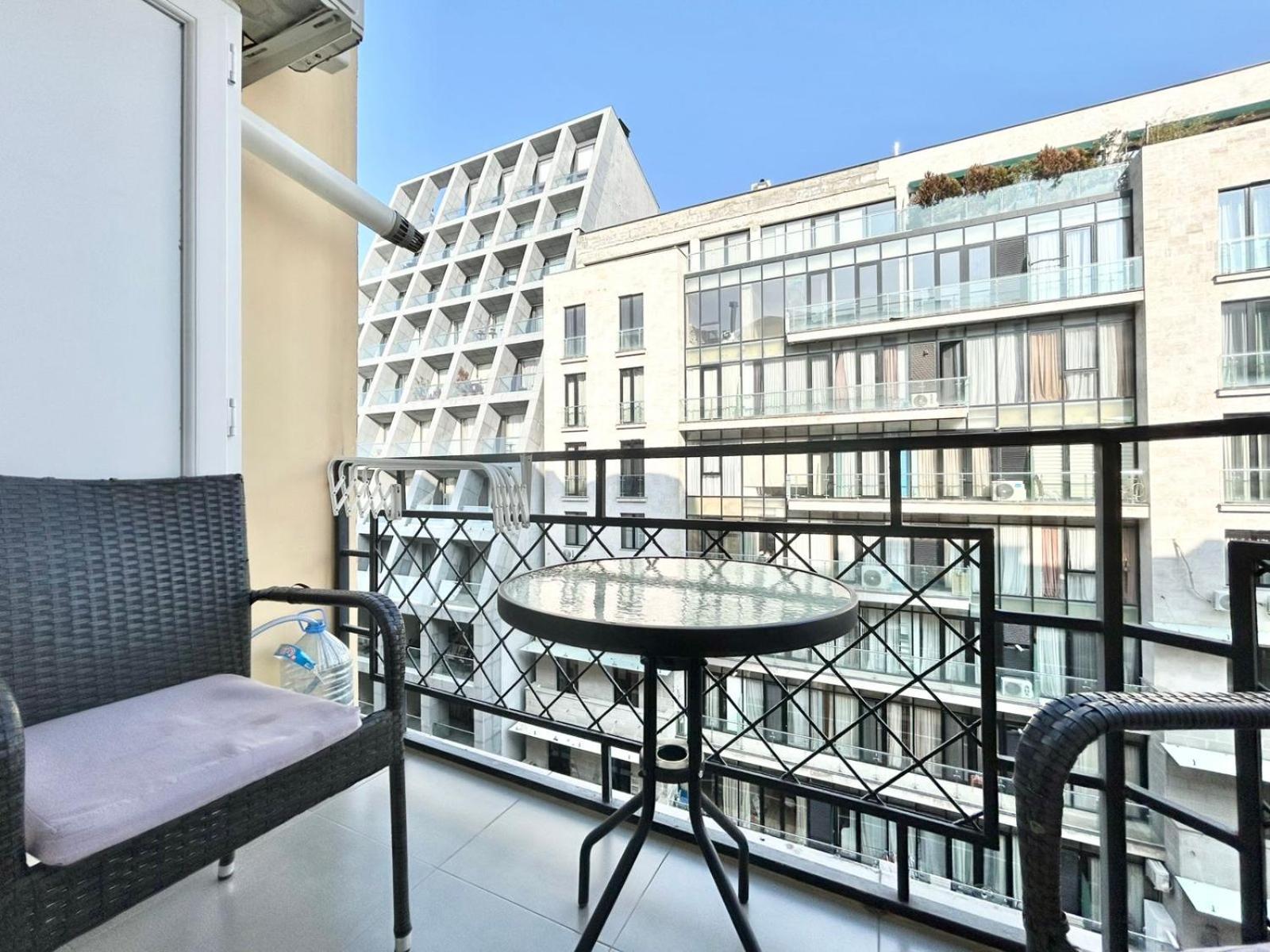 Center- Vake Park- 2br Apartment- 92m2 Apartment Tbilisi