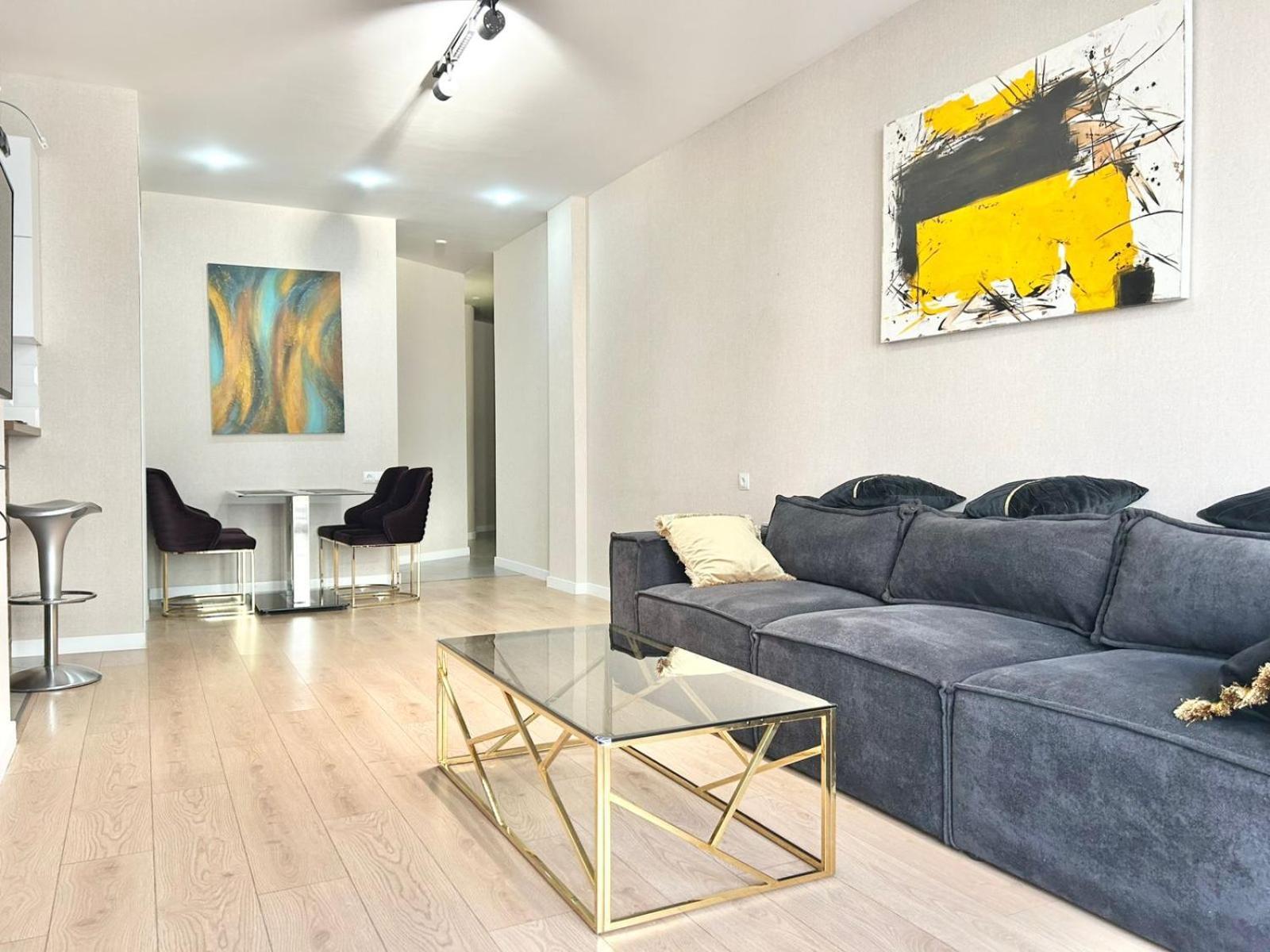 Center- Vake Park- 2br Apartment- 92m2 Tbilisi