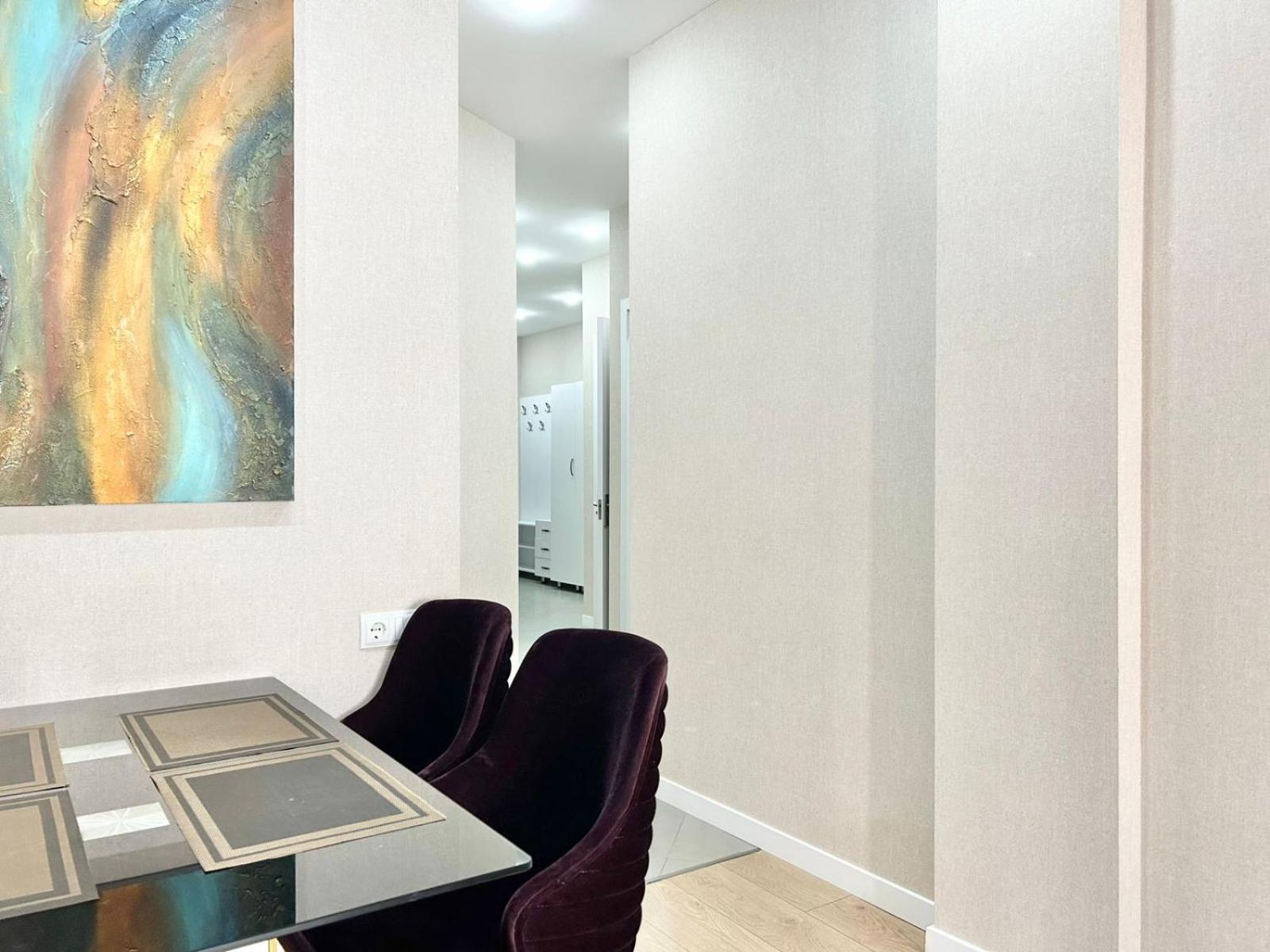 Apartment Center- Vake Park- 2br Apartment- 92m2 Tbilisi