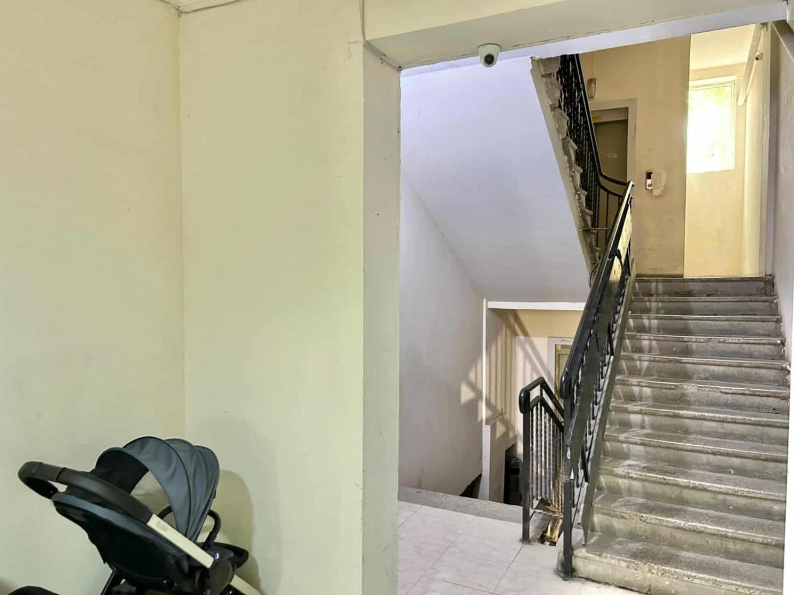 Center- Vake Park- 2br Apartment- 92m2 شقة *